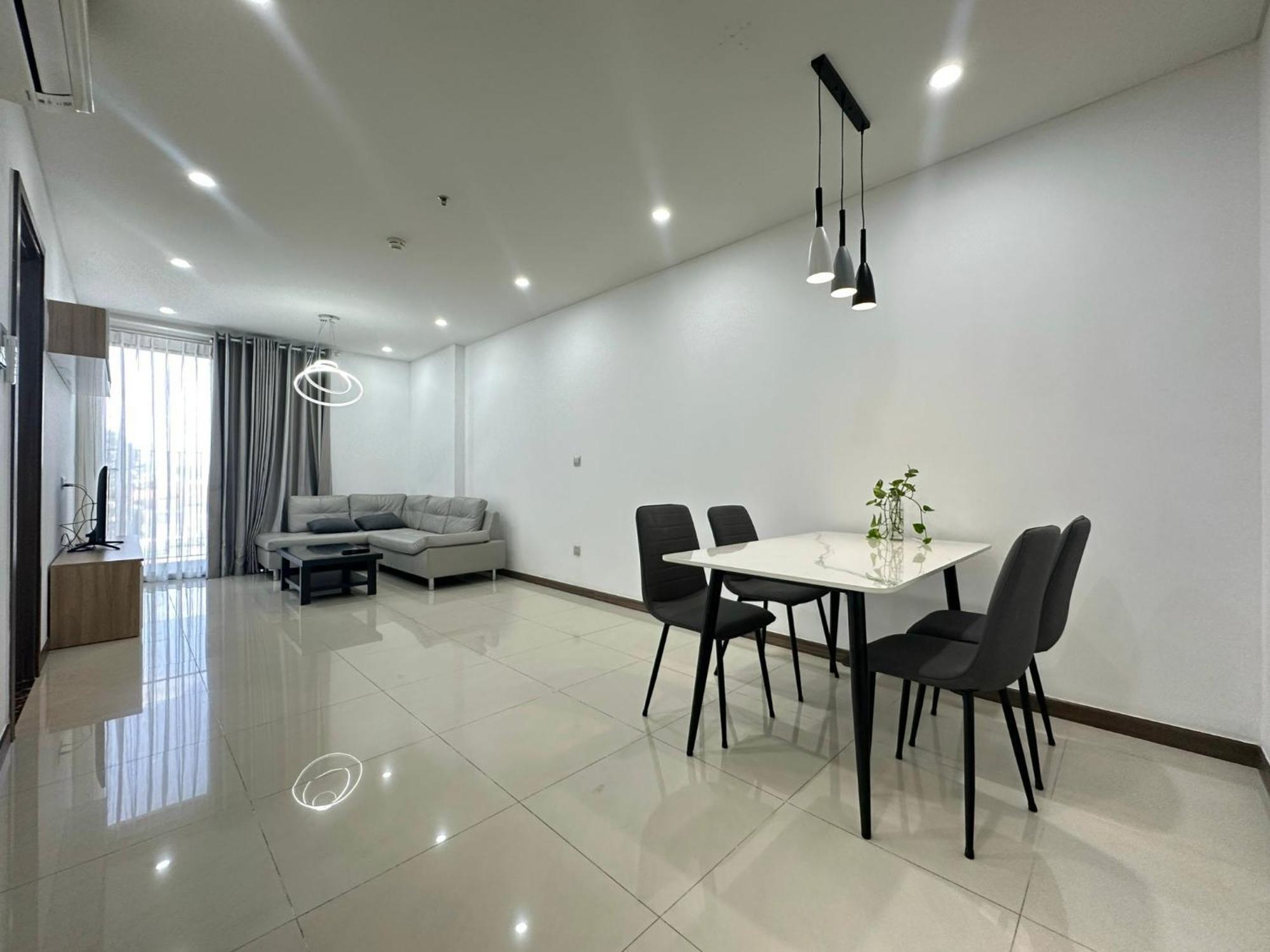 Qhome Ho Şi Min Exterior foto